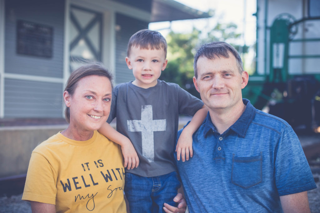 ROARK FAMILY | OLATHE PHOTOGRAPHER | JENNI BLAKE