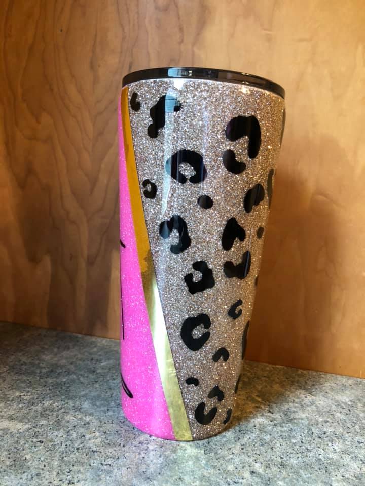 This image has an empty alt attribute; its file name is untamed-thermos-2.jpg